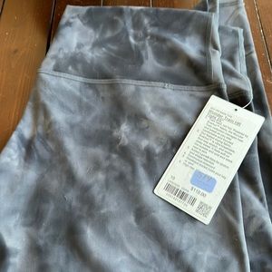 Lululemon Wunder Train HR Tight 25”